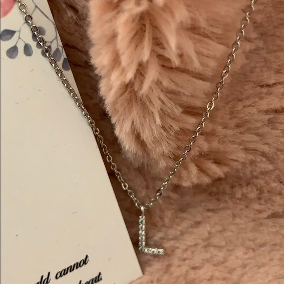 “L” Love Necklace - Picture 5 of 8